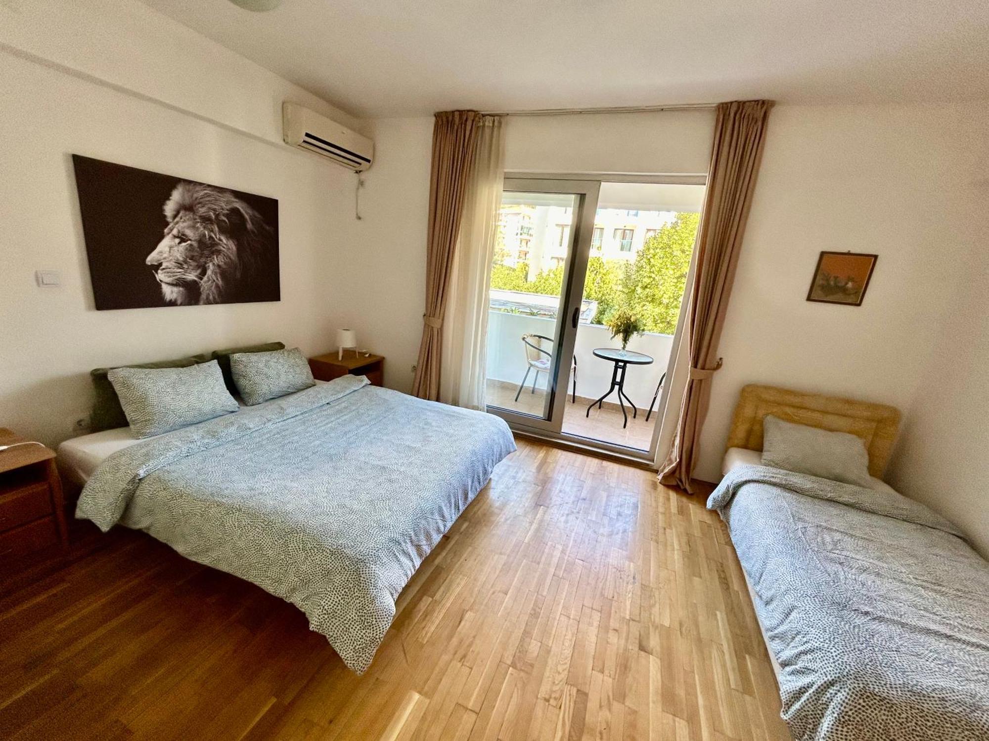 בודווה Apartments Mitende מראה חיצוני תמונה