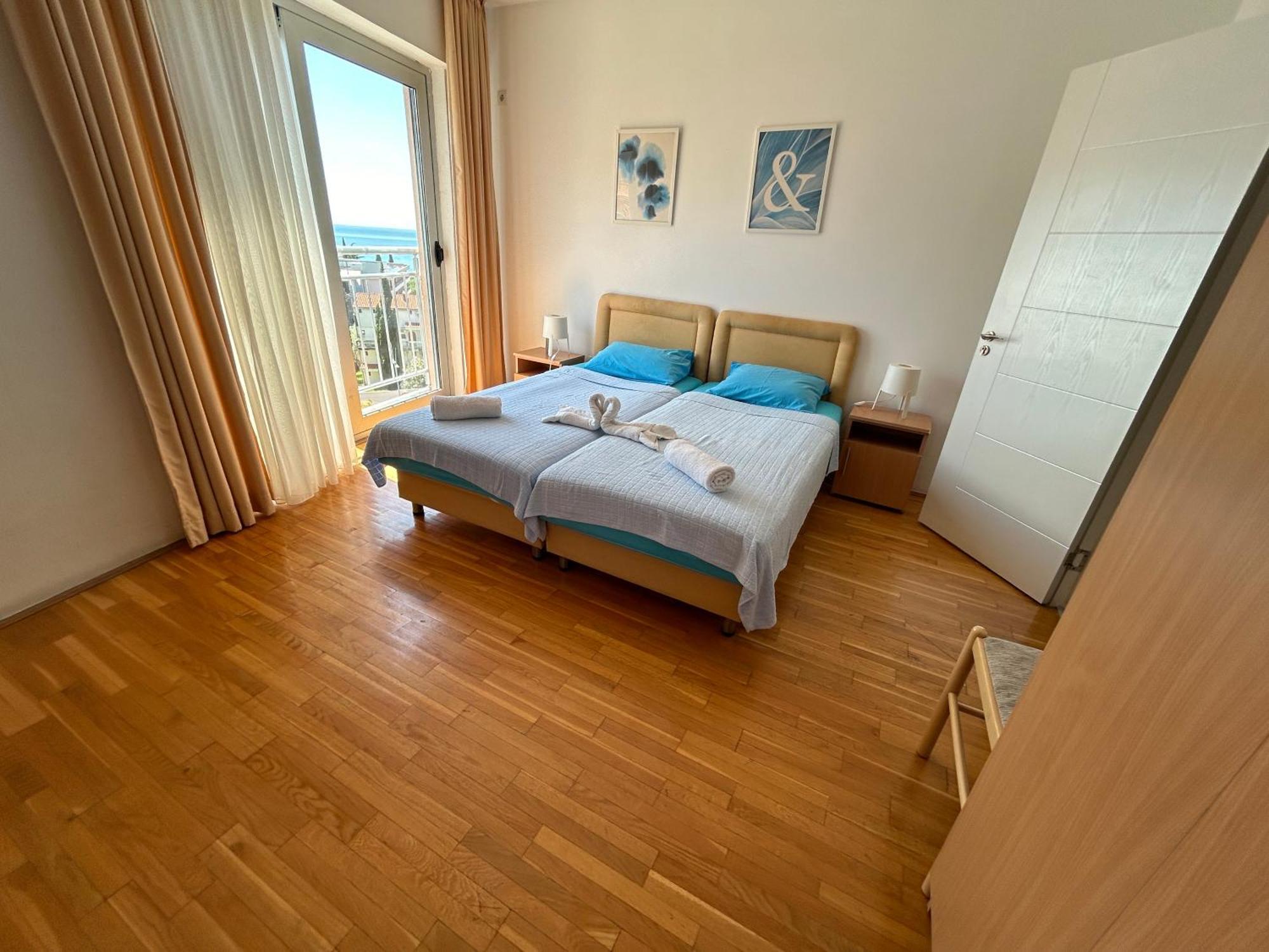 בודווה Apartments Mitende מראה חיצוני תמונה