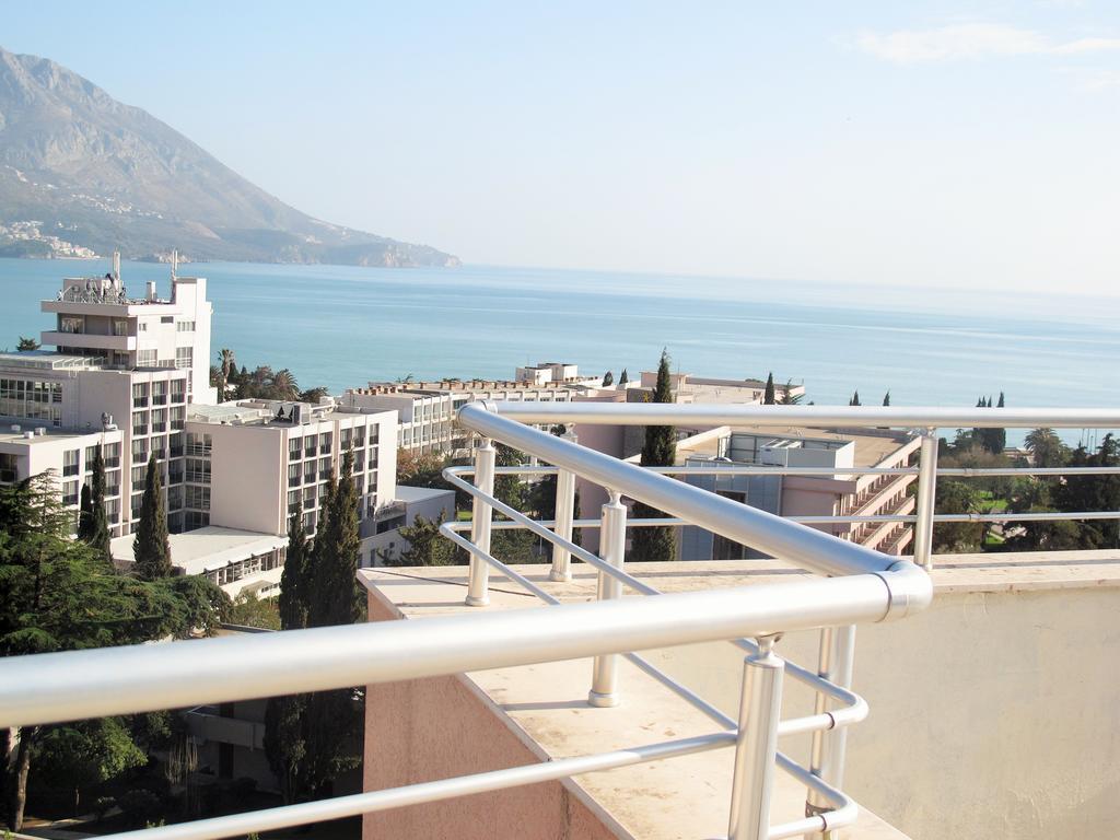 בודווה Apartments Mitende מראה חיצוני תמונה